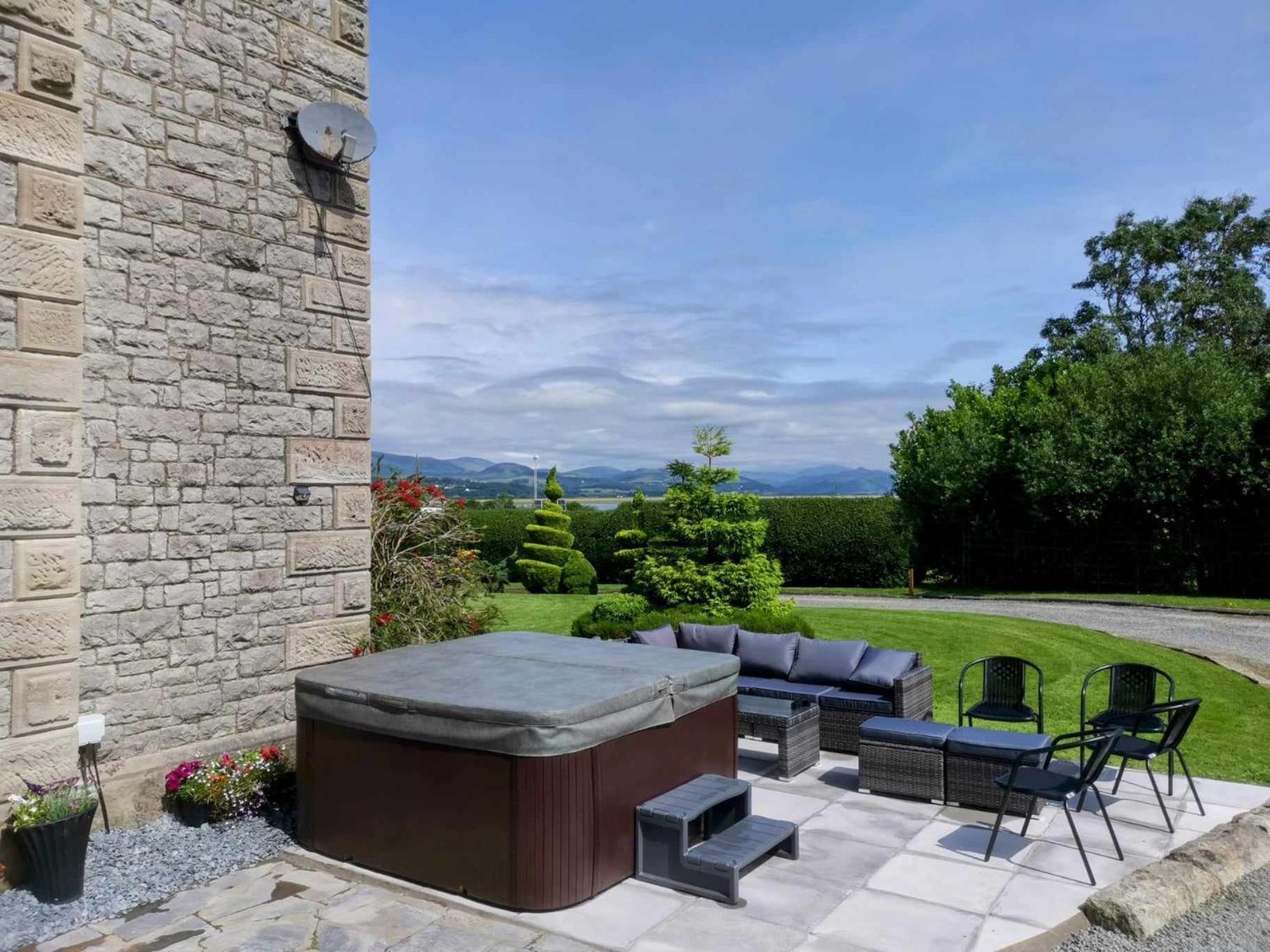 Duddon Villa Милъм Екстериор снимка